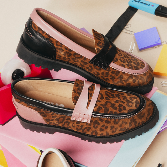 Leo Charm – CAVAL